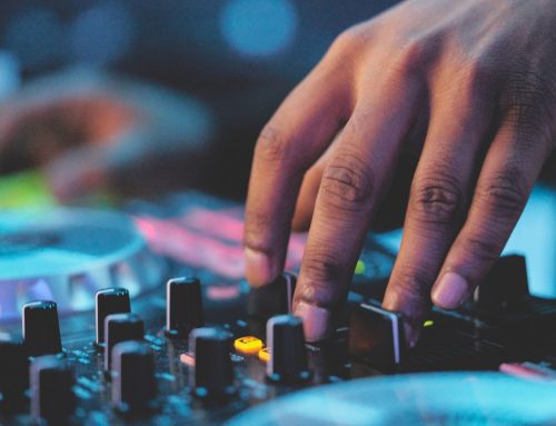 Nearly half of DJs say gigs are harder to find and pay less post-Covid, per IMS business report (MusicTech)